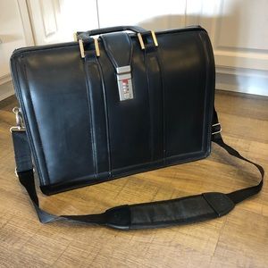McKlein black litigator laptop bag